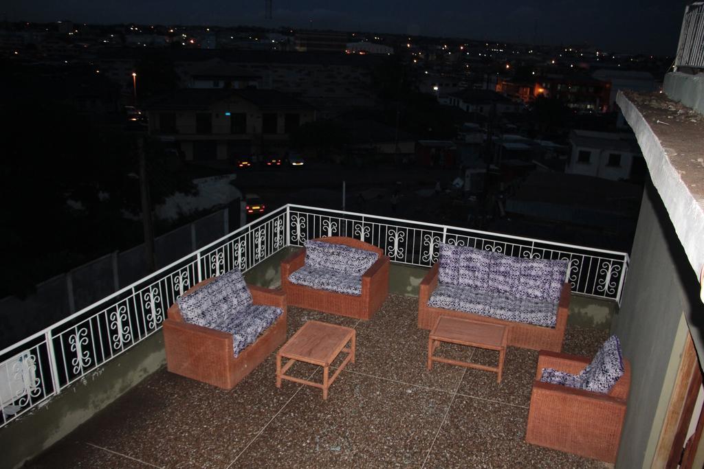 The Sleepy Hippo Hotel Accra Ngoại thất bức ảnh